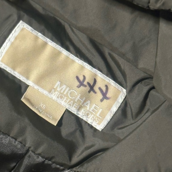 MICHAEL Michael Kors Olive Puffer Jacket - Picture 2 of 6